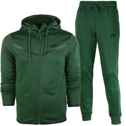 Nike Men's Tech  Fleece Zip...
